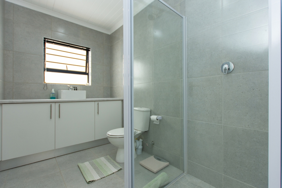 2 Bedroom Property for Sale in Harbour Lights Western Cape